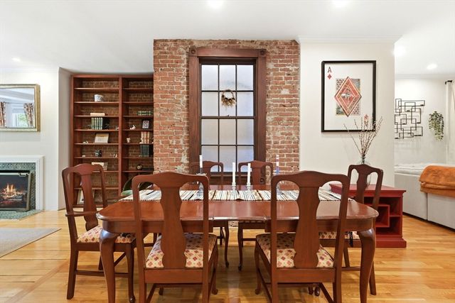 34 Station Street 3, Brookline, MA 02445