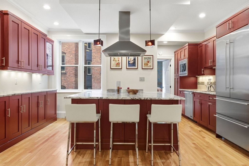 34 Station Street 3, Brookline, MA 02445