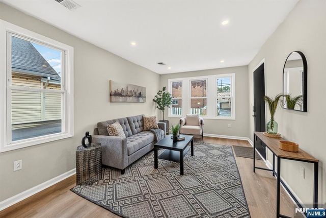 484 Sylvan Street, Saddle Brook, NJ 07663