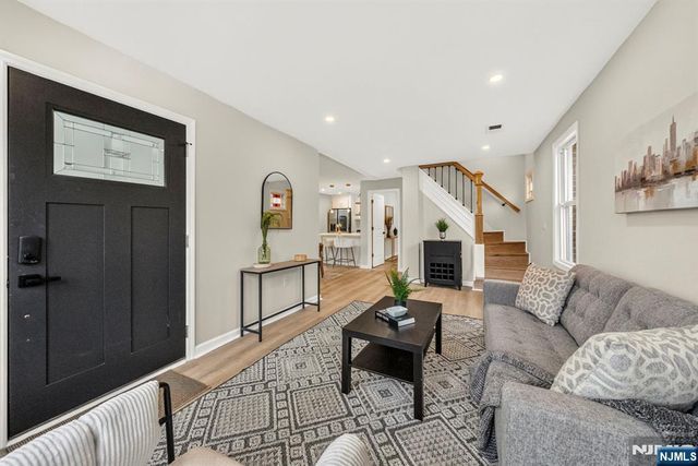 484 Sylvan Street, Saddle Brook, NJ 07663