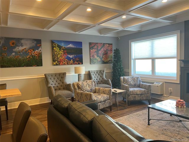 11 Farries Avenue 209, Florida, NY 10921