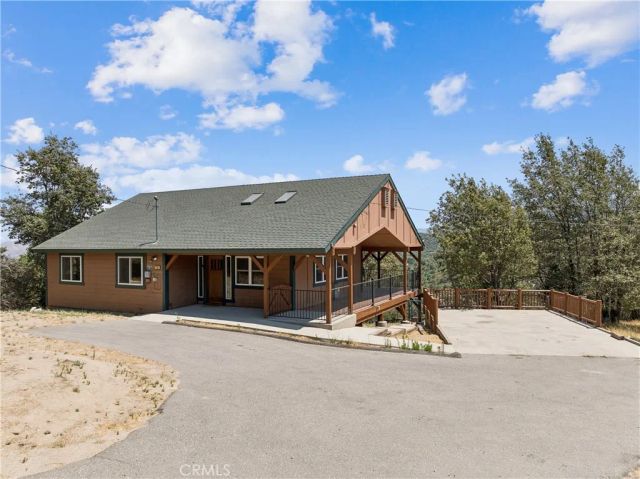 285 Lilac Way, Cedar Glen, CA 92321