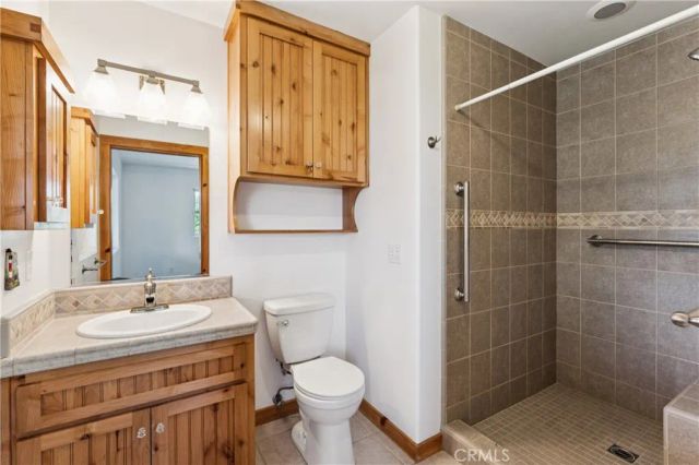 285 Lilac Way, Cedar Glen, CA 92321