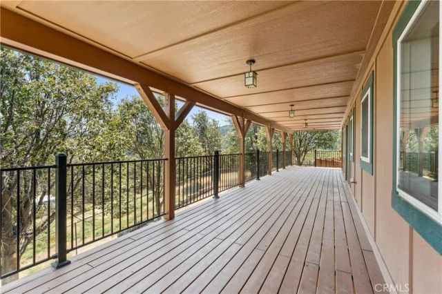 285 Lilac Way, Cedar Glen, CA 92321