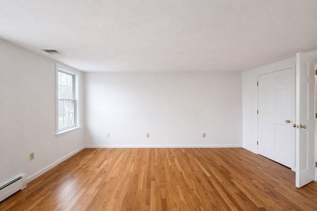 78 Dalby St 3, Newton, MA 02458