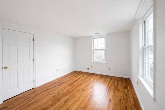 78 Dalby St 3, Newton, MA 02458