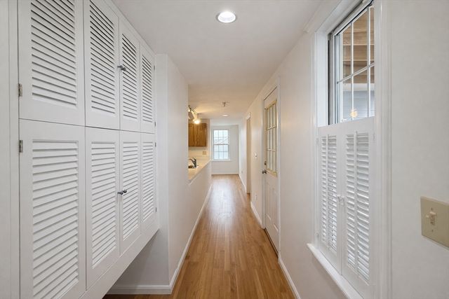 78 Dalby St 3, Newton, MA 02458