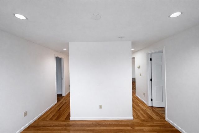 78 Dalby St 3, Newton, MA 02458