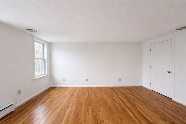 78 Dalby St 3, Newton, MA 02458