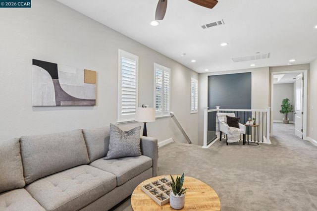 2565 Modena Dr, Pittsburg, CA 94565