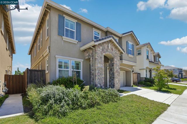 2565 Modena Dr, Pittsburg, CA 94565
