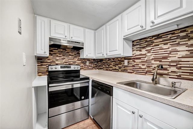 200 MAITLAND AVENUE 57, Altamonte Springs, FL 32701