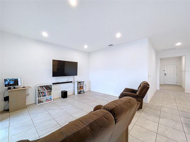 1230 NORMANDY DRIVE, Haines City, FL 33844