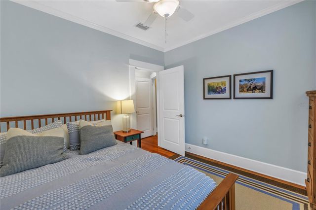 436 12TH AVENUE NE, St Petersburg, FL 33701