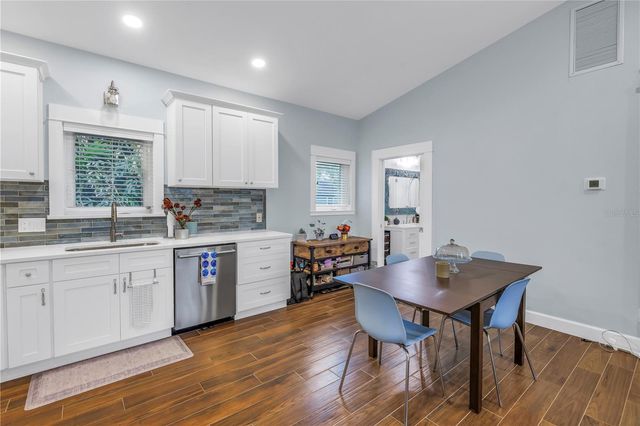 436 12TH AVENUE NE, St Petersburg, FL 33701