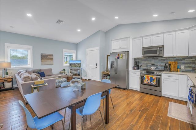 436 12TH AVENUE NE, St Petersburg, FL 33701