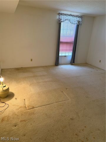 4179 Columbia Road, North Olmsted, OH 44070