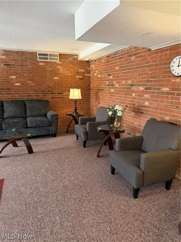 4179 Columbia Road, North Olmsted, OH 44070