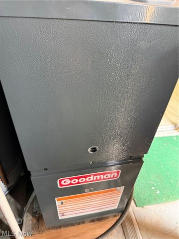 4179 Columbia Road, North Olmsted, OH 44070