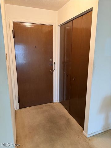 4179 Columbia Road, North Olmsted, OH 44070