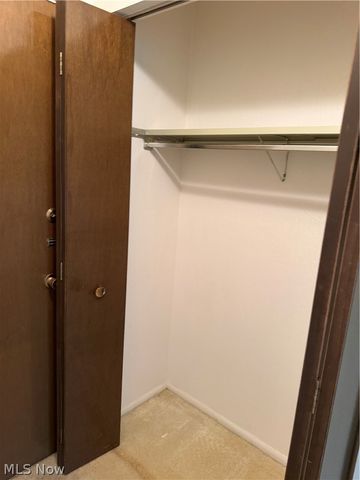 4179 Columbia Road, North Olmsted, OH 44070