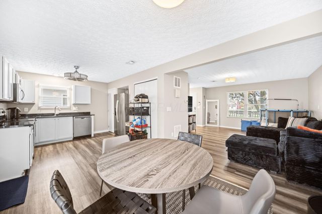 1392 Hepatica Street, Blacklick, OH 43004