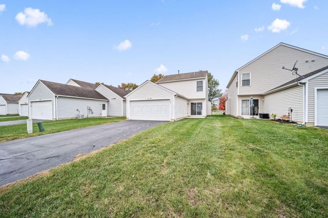 1392 Hepatica Street, Blacklick, OH 43004
