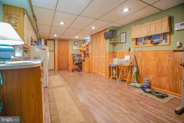 1231 HEMLOCK DR, Philadelphia, PA 19116
