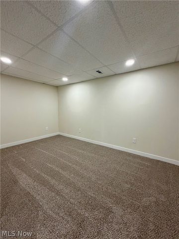 60 Canterbury Drive, Parkersburg, WV 26104