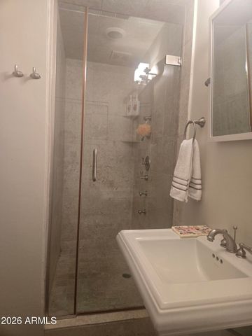 3536 E HAZELWOOD Street, Phoenix, AZ 85018