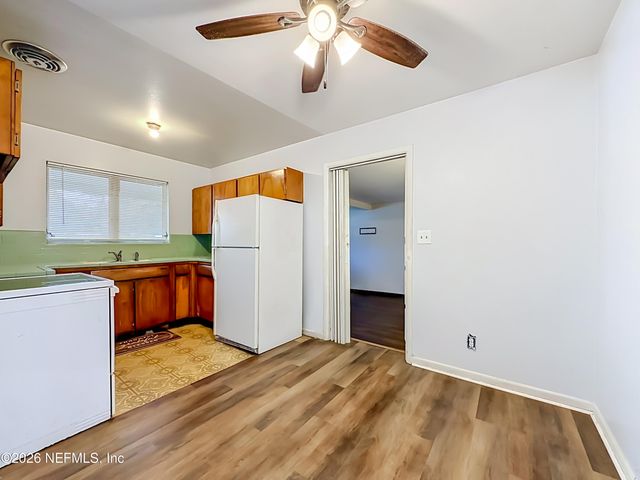 8146 LA MARNE Drive, Jacksonville, FL 32221
