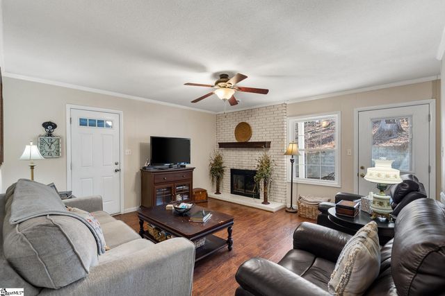 118 Tanglewood Drive, Anderson, SC 29621