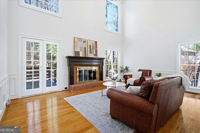 815 Kings Arms Way, Alpharetta, GA 30022