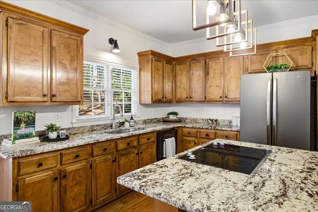 815 Kings Arms Way, Alpharetta, GA 30022