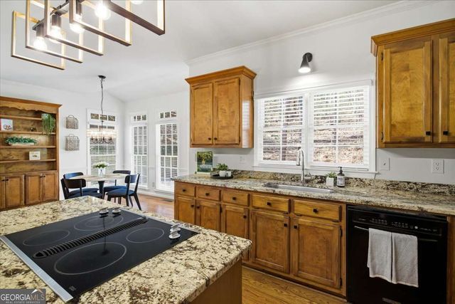 815 Kings Arms Way, Alpharetta, GA 30022