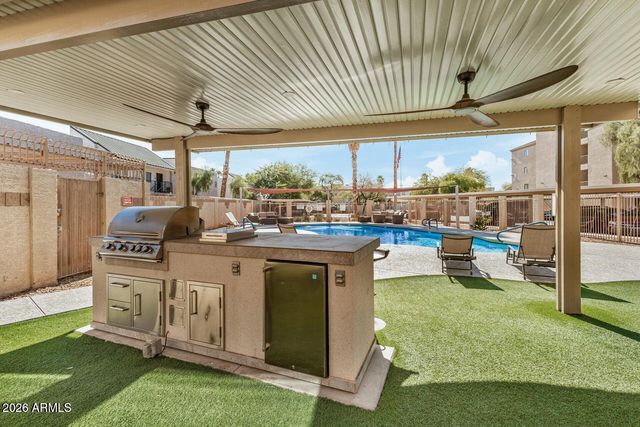 920 E DEVONSHIRE Avenue 2012, Phoenix, AZ 85014