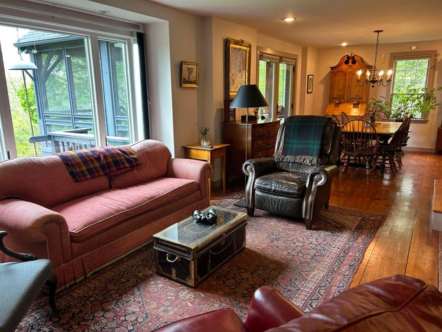 50 Moulton Ridge Road, Kensington, NH 03833