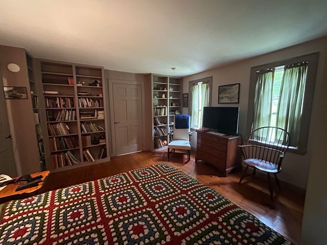50 Moulton Ridge Road, Kensington, NH 03833