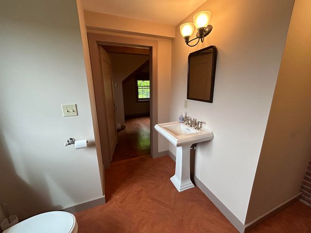 50 Moulton Ridge Road, Kensington, NH 03833
