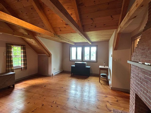 50 Moulton Ridge Road, Kensington, NH 03833