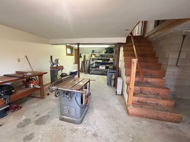 50 Moulton Ridge Road, Kensington, NH 03833