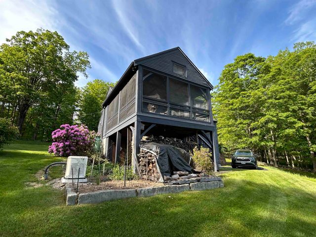 50 Moulton Ridge Road, Kensington, NH 03833