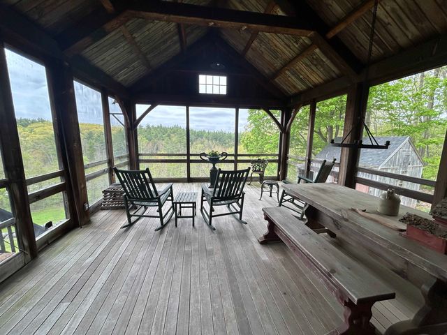 50 Moulton Ridge Road, Kensington, NH 03833