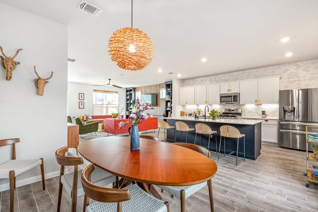 5400 Baythorne DR A, Austin, TX 78747