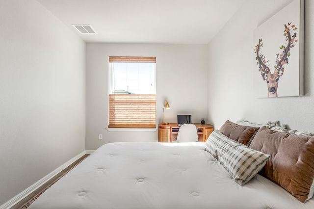 5400 Baythorne DR A, Austin, TX 78747