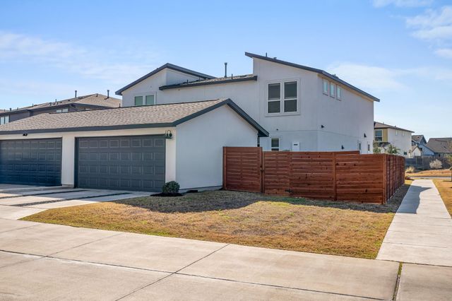 5400 Baythorne DR A, Austin, TX 78747