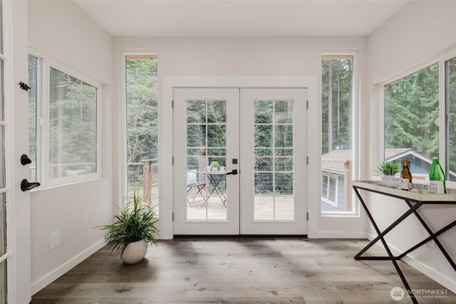 7685 NE Harbor View Drive, Poulsbo, WA 98370