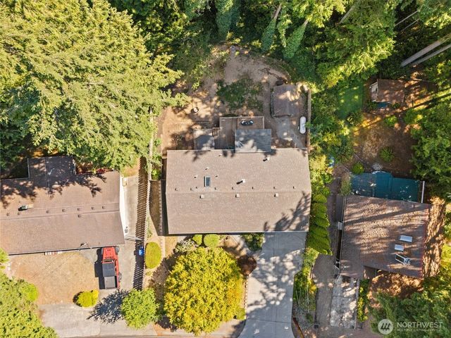 7685 NE Harbor View Drive, Poulsbo, WA 98370