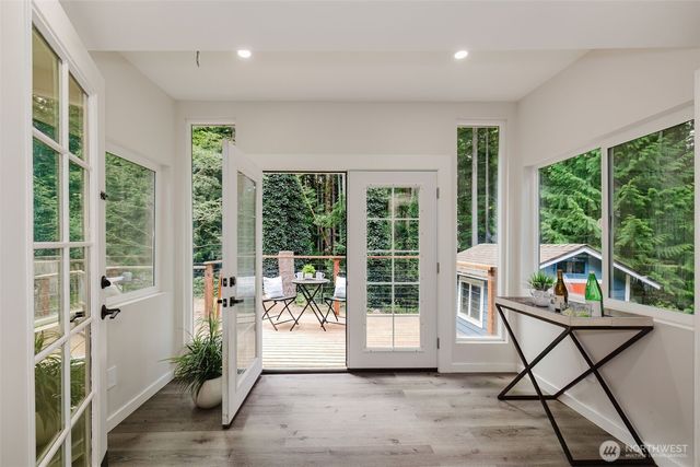 7685 NE Harbor View Drive, Poulsbo, WA 98370