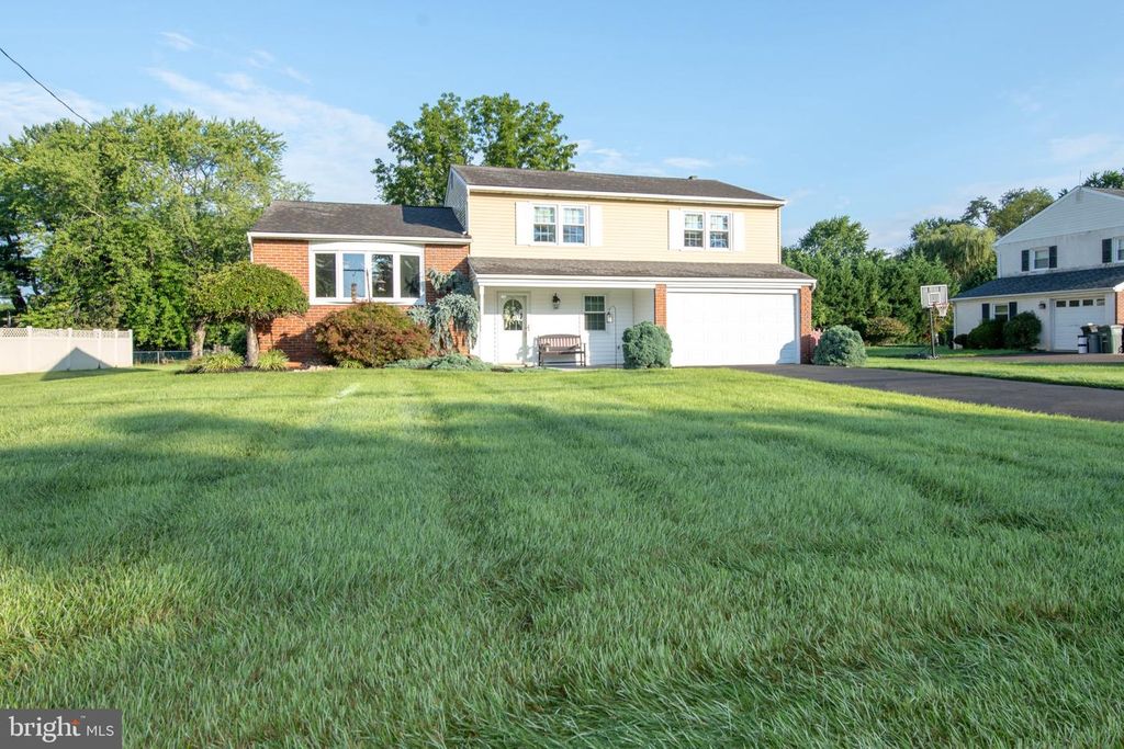 522 FAIRHILL DR, CHURCHVILLE, PA 18966 — exterior
